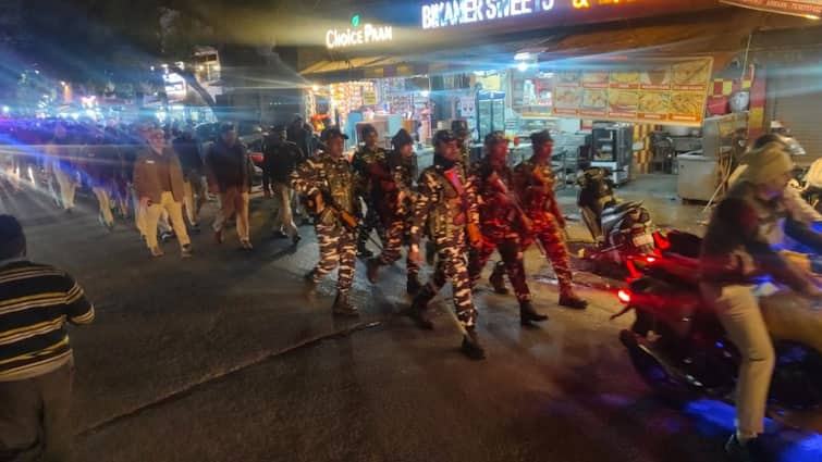 Delhi Assembly Elections Flag March Conducted In Across Delhi Ahead Of February 5 Elections Flag March Conducted In Across Delhi Ahead Of February 5 Elections — Watch