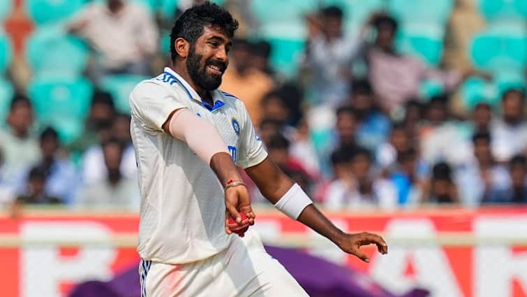 R Ashwin Backs Jasprit Bumrah Ravindra Jadeja As India Captain Questions Shubman Gill Frontrunner Tag R Ashwin Backs Bumrah, Jadeja As India Captain; Questions Shubman Gill’s 