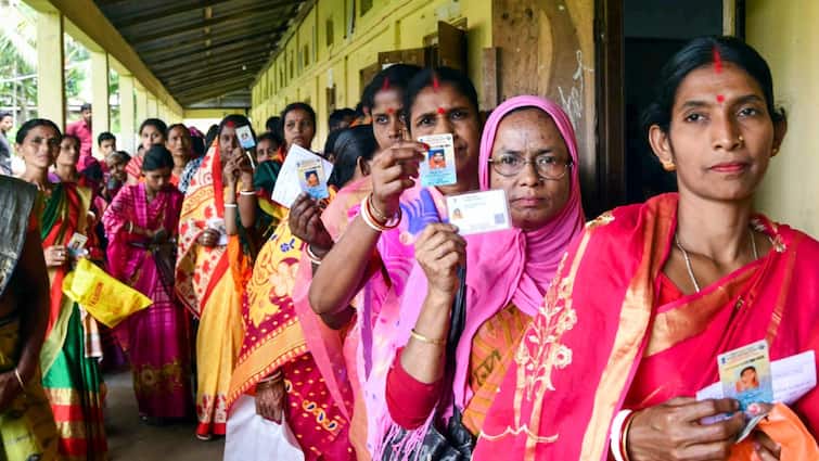 Assam Panchayat Elections: Over 24% Voter Turnout Recorded Till 11:30 AM As Violence Mars Phase 1 Polling Assam Panchayat Elections: Over 24% Voter Turnout Recorded Till 11:30 AM As Violence Mars Phase 1 Polling