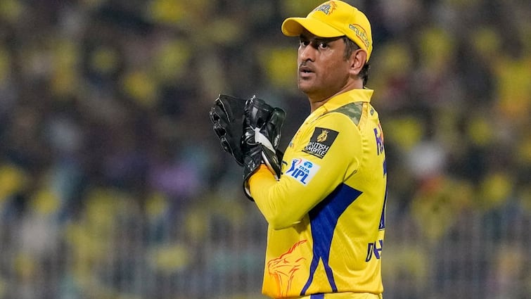 adam gilchrist names ms Dhoni and three csk players let go ipl 2025 Adam Gilchrist Names 4 Players CSK Should Let Go After IPL 2025