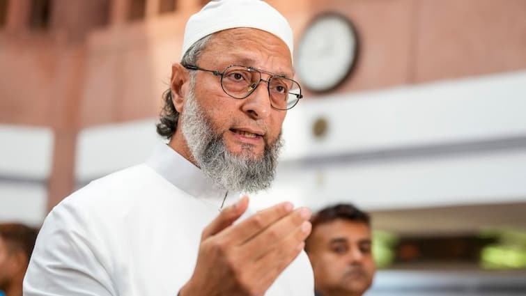 Bihar Elections Owaisi Raises Objection Over Special Intensive Revision In Bihar In Letter To EC Owaisi Raises Objection Over Bihar