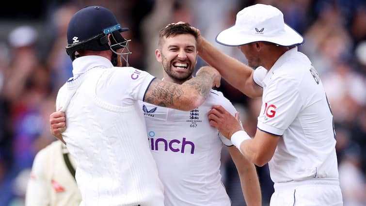 Wood And Archer Claim England