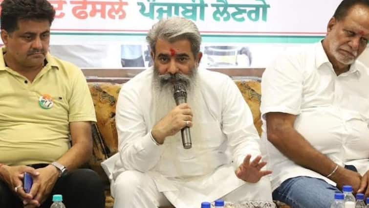 Ludhiana West Bypoll: Congress Candidate Alleges Cop Arrested Party Worker Stopping AAP Ration Distribution ‘Black Sheep In Police’: Congress