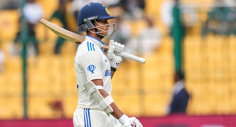 IND vs ENG 1st Test Yashasvi Jaiswal can Break Dravid Sehwag Test Record Golden Chance For Yashasvi Jaiswal To Break Dravid-Sehwag