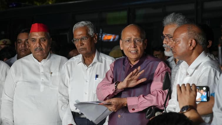 INDIA Bloc Meets ECI Over Bihar Voter List Overhaul Alleges Plot To Disenfranchise 2 Crore People Bihar Election 2025 