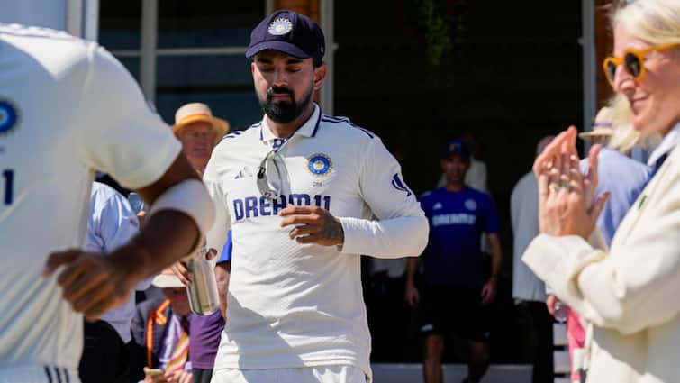 india-vs-england-3rd-test-shubman-gill-kl-rahul-captaincy-update-lords-scorecard Why Did KL Rahul Briefly Replace Shubman Gill As Captain During Ind-vs-Eng Third Test Day 1?