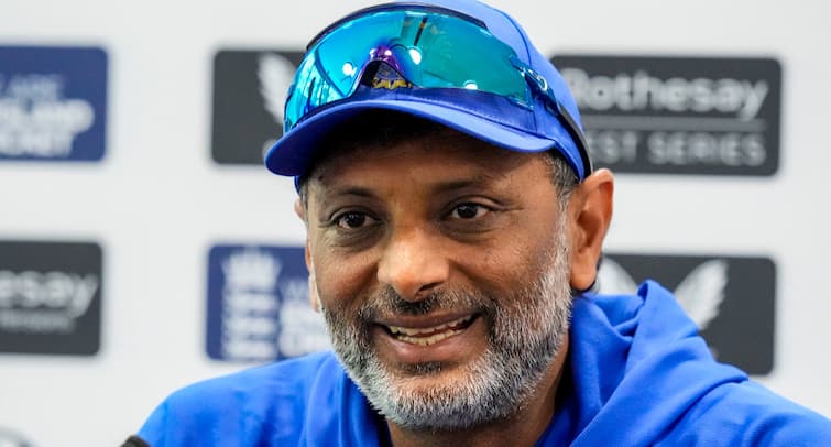 IND vs ENG India Coach Kotak says Rishabh Pant Prefers Not To Talk While Batting India Coach Reveals One Player Who Prefers Not To Talk While Batting