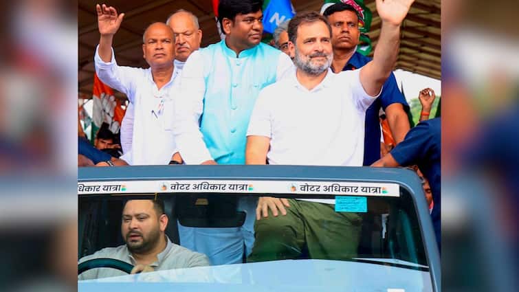Voter Adhikar Yatra Tejashwi Yadav Drives Rahul Gandhi Cheers INDIA Bloc Bihar Strategy Tejashwi Yadav Drives, Rahul Gandhi Cheers: INDIA Bloc’s Bihar Strategy Unfolds