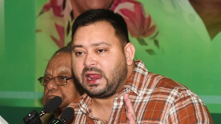 Tejashwi Yadav Vote Chori Dacoity Of Votes Alleges EC Colluding With BJP For Vote Theft 