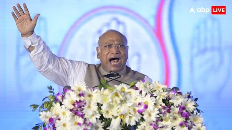 BJP Will Dump Nitish Kumar Congress Kharge Double-Engine Govt Fall In 6 Months Bihar Election 2025 ‘BJP Will Dump Nitish Where Garbage Is Dumped’: Kharge Claims, Predicts ‘Double-Engine’ Govt’s Fall In 6 Months