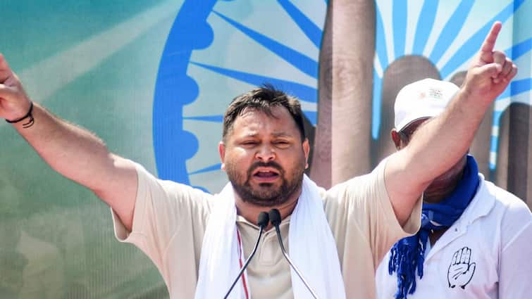 PM Modi Bihar Visit Tejashwi Yadav Slams Says Coming to do Jumle ki Barish 