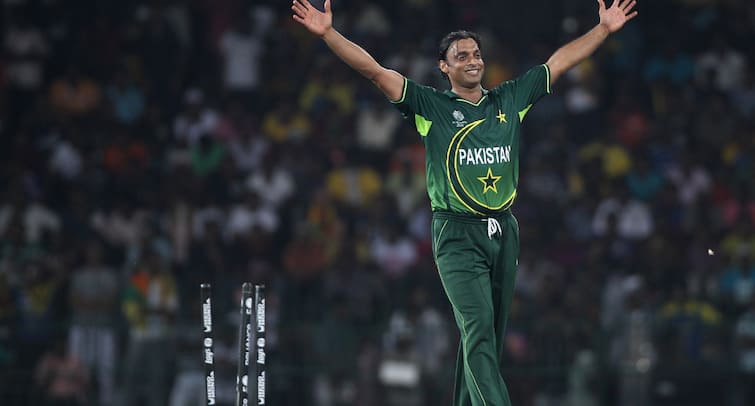Pakistani Cricketers And Their Wives Surprising Age Gaps Revealed Pakistani Cricketers And Their Wives: Surprising Age Gaps Revealed