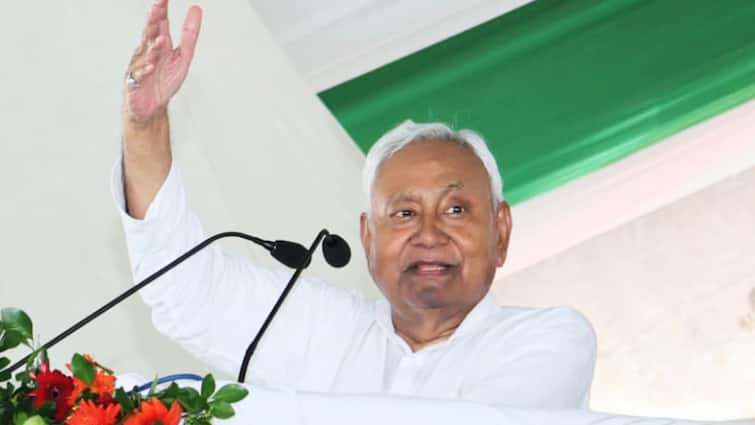 Bihar Elections 2025 Election Commission to Visit Bihar On 4 October Election Commission To Visit Poll-Bound Bihar For 2 Days On October 4