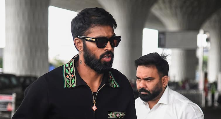Asia Cup 2025: Hardik Pandya Poised To Become 1st Player To Attain Rare Feat Asia Cup 2025: Hardik Pandya Poised To Become 1st Player To Attain Rare Feat
