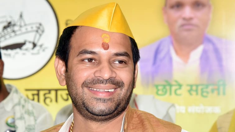 Bihar Election 2025 Tej Pratap Yadav Declares His Candidature From Mahua In List Of 21 Names Bihar Election 2025: Tej Pratap Yadav Declares His Candidature As JJD Fields 21 Names — Check List