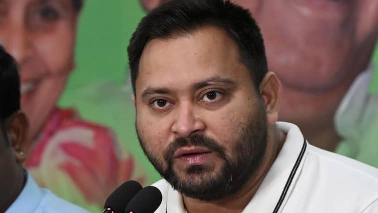387707f416df10eea8001542dce23f461761487263418272_original.jpg Bihar Elections Tejashwi Yadav Vows To Throw Waqf Act Into Dustbin If INDIA Bloc Wins Tejashwi Yadav Vows To