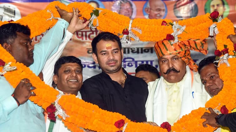 Bihar Assembly Polls Tej Pratap Yadav to contest from Mahua SEAT JJD candidates Tej Pratap Yadav To Contest From Mahua; JJD To Announce Bihar Candidates On October 13