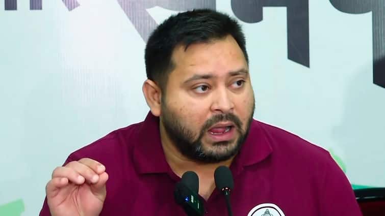 6e4b7281f4abdfe3dd19a7f282475b6417616180989051299_original.jpg Bihar Elections 2025 Mahagathbandhan INDIA Bloc Manifesto Released Tejashwi Yadav Govt Jobs