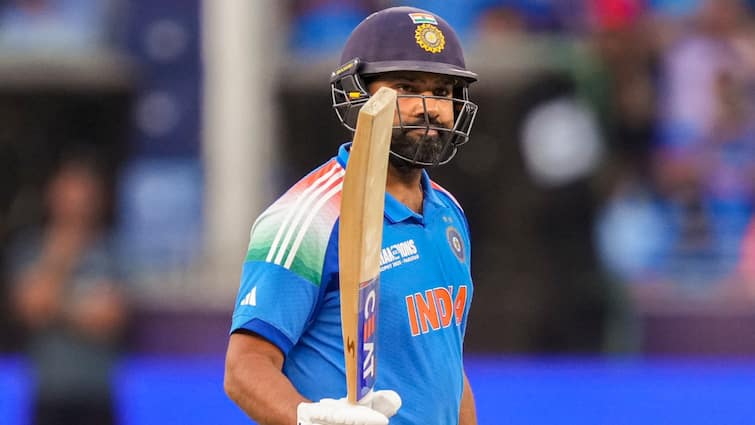 7cee97bfe4a7bbbd19ea5fcfdb7f9a1917613859207141303_original.jpg Centurion Rohit Sharma! Smashes 33rd ODI Hundred In Sydney Against Australia Centurion Rohit Sharma! Smashes 33rd ODI Hundred In Sydney Against Australia