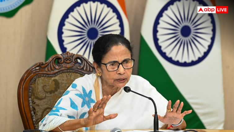 Bengal SIR Mamata Banerjee Warns EC Against Playing With Fire Shantanu Thakur Says 1-2 Crore Illegal Voters May Be Deleted Bengal SIR: Mamata Warns ECI Against ‘Playing With Fire’ As Union Minister Says 1.2 Cr Illegal Voters May Be Deleted