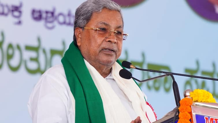 8909b64137e1b4b1b8599a0b2d7b4f631754999984627240_original.png Karnataka CM Siddaramaiah Exit Speculation Congress ‘Ready To Serve Full 5-Year Term If…’: Karnataka CM Siddaramaiah Amid Speculation Of His Exit