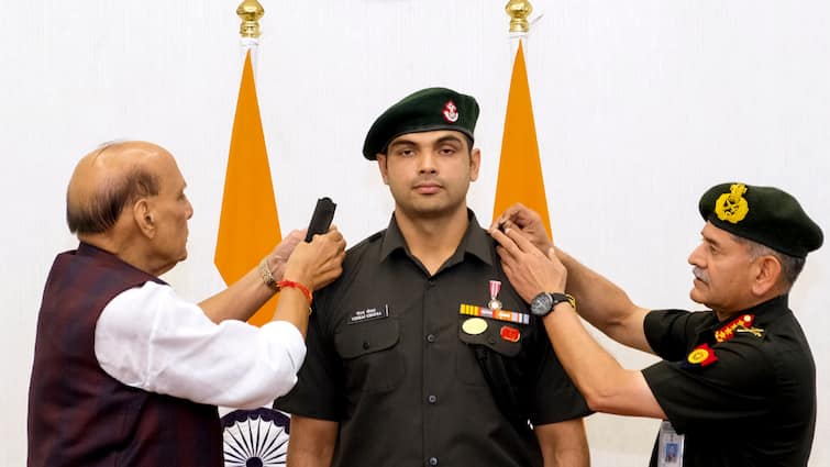 javelin throw olympic gold medallist neeraj chopra conferred lt colonel rank Javelin Throw Olympic Gold Medallist Neeraj Chopra Conferred Lt Colonel Rank