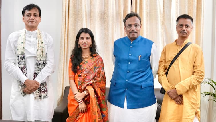 BJP Second Candidate List 2025 Bihar Elections 12 Candidates Name Maithili Thakur Bihar Election 2025: BJP Second Candidate List Released, Maithili Thakur To Contest Alinagar