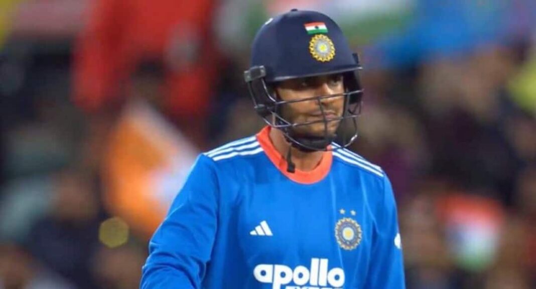 IND vs AUS 2nd T20 Top Order Collapse Shubman Gill Sanju Samson Suryakumar Yadav Top Order Collapses! Gill, Samson, Surya Fail As India Crumbles At MCG