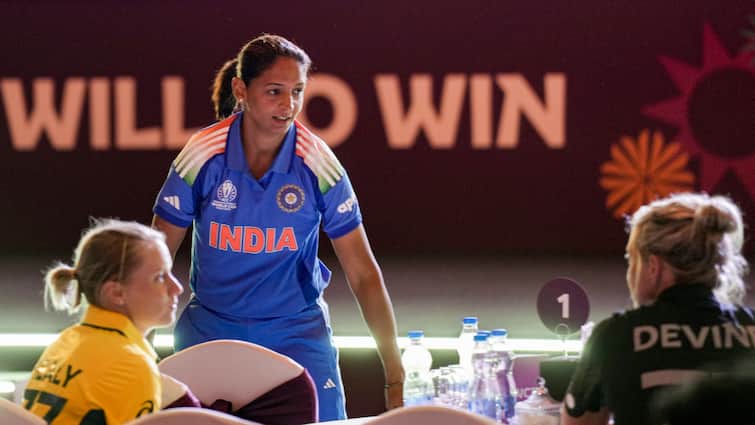 india vs australia harmanpreet kaur reacts to heartbreaking loss women