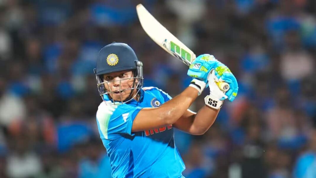 World Cup Winner Richa Ghosh To Get Stadium Named After Her Says West Bengal CM Mamata Banerjee World Cup Winner Richa Ghosh To Get Stadium Named After Her, Says West Bengal CM Mamata Banerjee