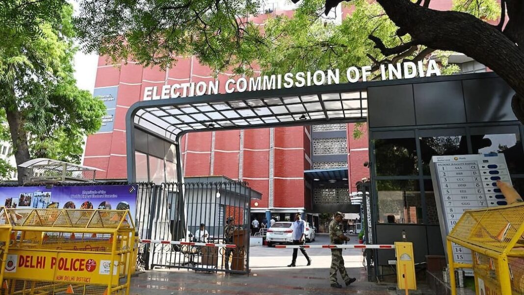 Bengal SIR ECI Opens Portal For Online Filling Up Of Forms Officials Say Positive Reponse ECI Opens Portal For Online Filling Up Of SIR Forms, Officials Say Positive Reponse