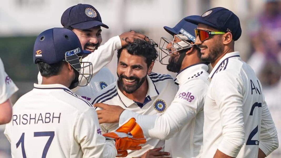 IND vs SA 1st Test Jadeja Masterclass Leaves South Africa 7 Down At Stumps On Day 2 IND vs SA 1st Test: Jadeja Masterclass Leaves South Africa 7-Down At Stumps On Day 2