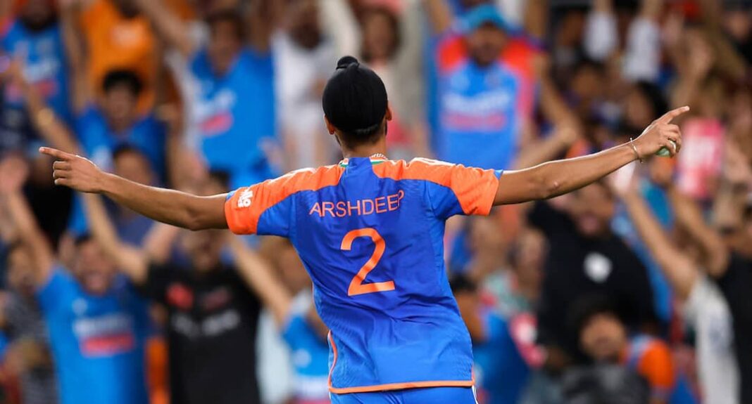 India Triumphs Over Australia by 48 Runs Take Lead IND vs AUS T20 Series India Triumphs Over Australia By 48 Runs, Take 2-1 Lead In T20 Series