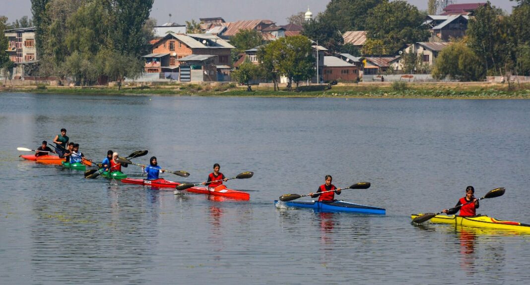 Bhopal Accident Kills Two Indian Navy Kayakers, One Asia Cup Champion Bhopal Accident Kills Two Indian Navy Kayakers, One Asia Cup Champion
