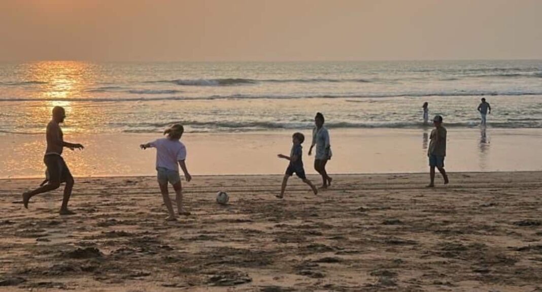 Air Pollution Jonty Rhodes Shows Stark Contrast Between Delhi Goa Air Viral Post Jonty Rhodes Shows Stark Contrast Between Delhi And Goa Air In Viral Post