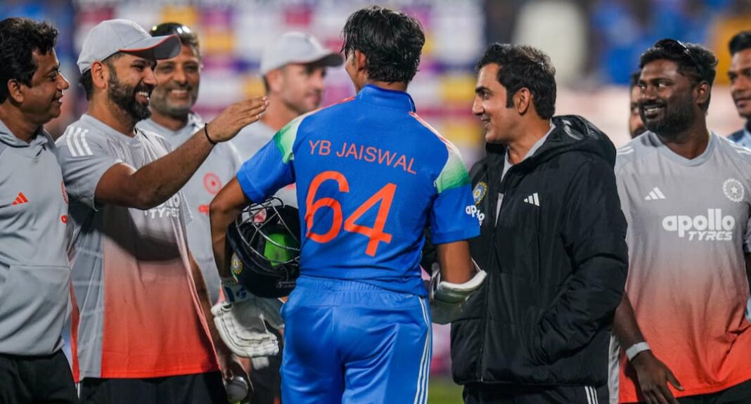 Rohit Sharma One Liner Over Cake Leaves Virat Kohli Laughing Out Loud IND vs SA Watch: Rohit Sharma