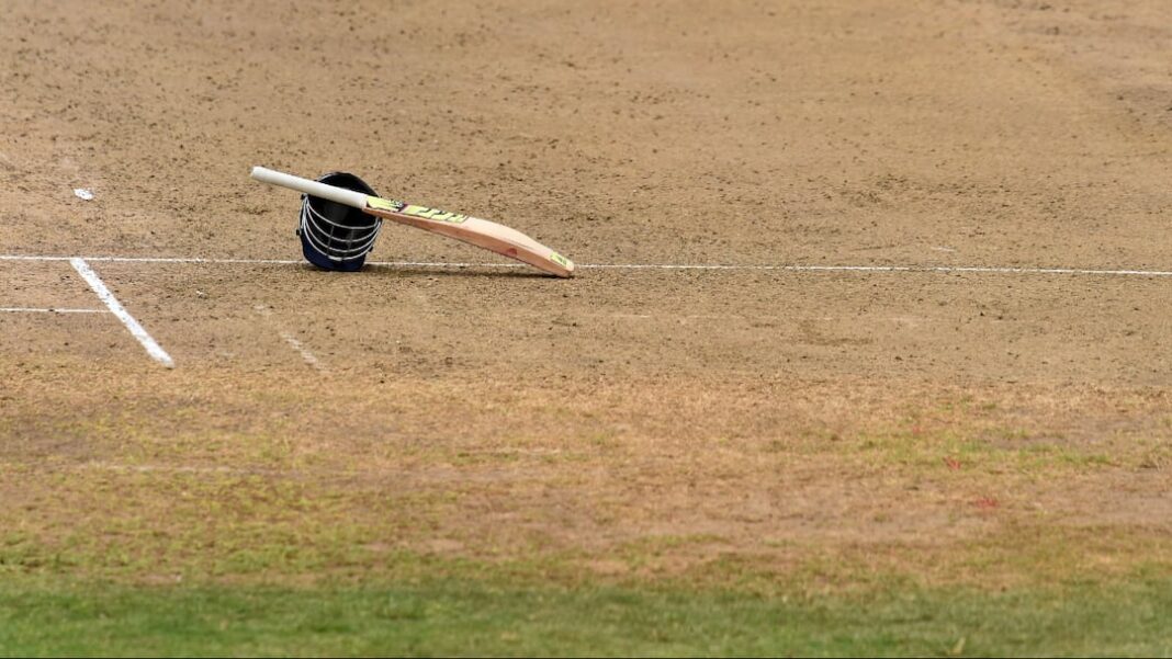 क्रिकेटर पर शादी का कथित वादा कर रेप का आरोप
