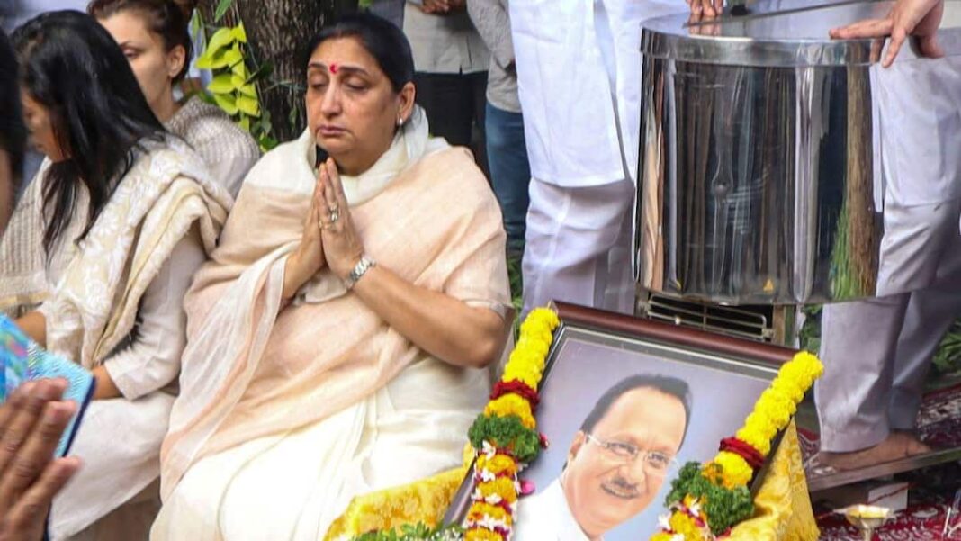 अजित पवार उत्तराधिकार: सुनेत्रा के समर्थन में सीएम फड़णवीस से मिलेंगे एनसीपी विधायक, परिवार 2 में करेगा बातचीत
