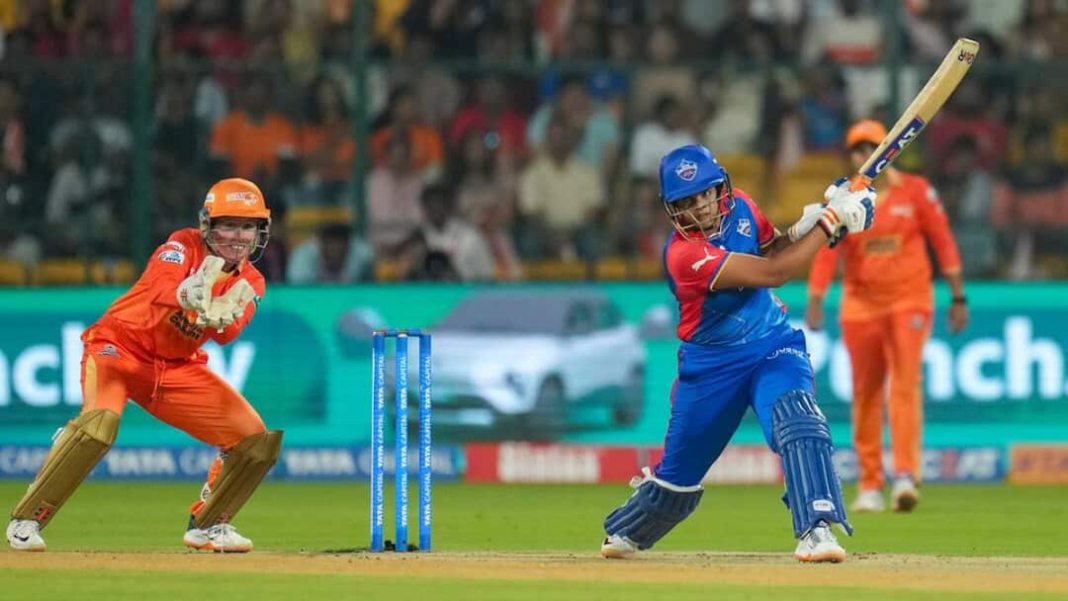 WPL 2026 DC बनाम GG लाइव स्ट्रीमिंग: एलिमिनेटर क्लैश कब और कहाँ देखें
