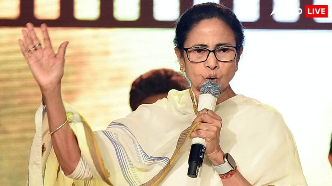 बंगाल चुनाव 2026 के लिए टीएमसी ने 52 महिला उम्मीदवारों को मैदान में उतारा; ममता ने महिला-केंद्रित प्रयास को मजबूत किया
