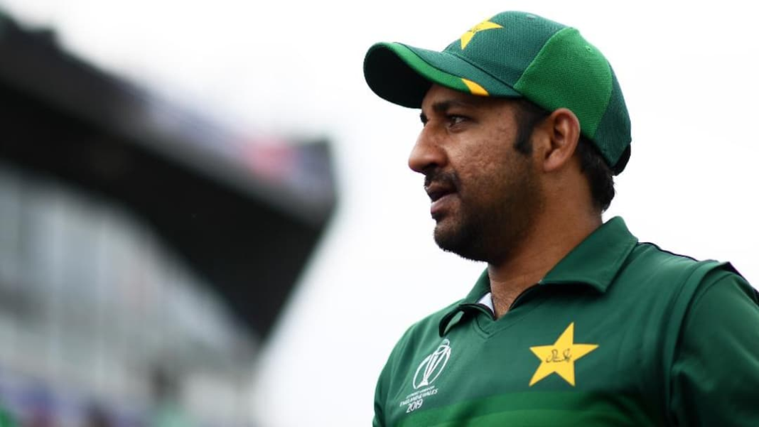 पाकिस्तान के पूर्व कप्तान सरफराज अहमद ने सभी प्रारूपों से संन्यास ले लिया है
