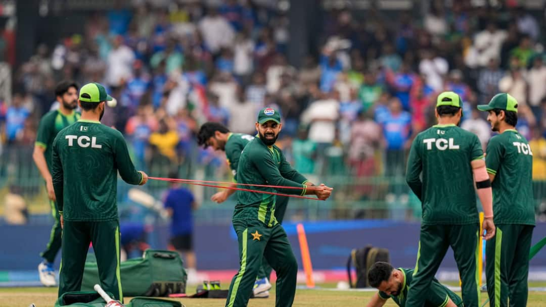 टी20 विश्व कप के दौरान महिला होटल स्टाफ के साथ दुर्व्यवहार के लिए पाकिस्तानी खिलाड़ी को दंडित किया गया
