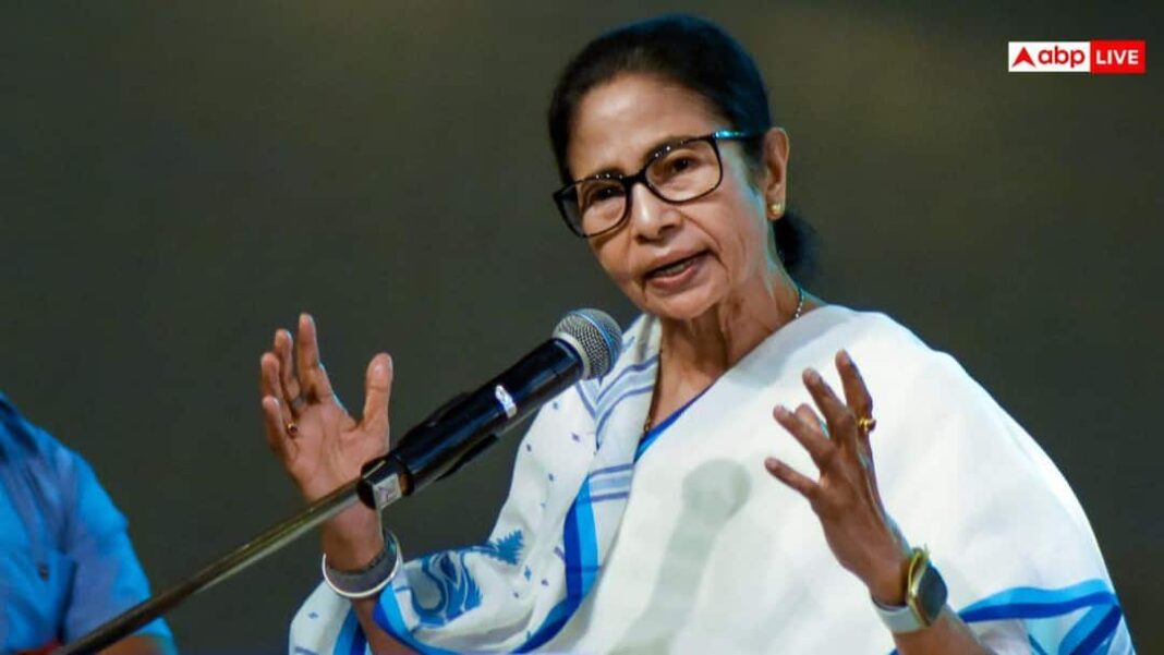 बंगाल सरकार ने चुनाव से पहले 10वीं पास बेरोजगार युवाओं के लिए 1,500 रुपये की सहायता की घोषणा की
