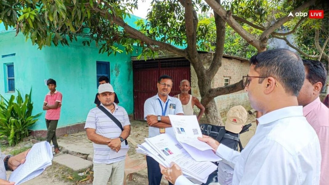 बंगाल एसआईआर मामले में मतदाताओं को तत्काल राहत नहीं, सुप्रीम कोर्ट ने आदेश टाला
