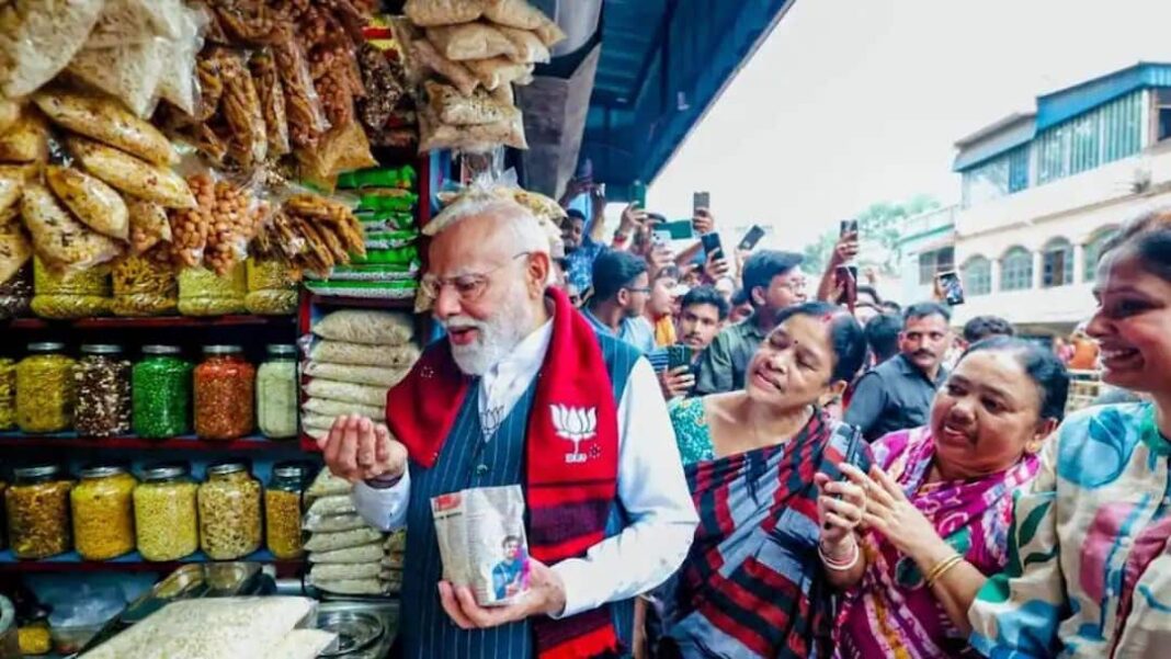 'मैंने झालमुड़ी खाई, टीएमसी को मसाला लगा': स्नैक से स्लगफेस्ट तक - पीएम मोदी ने टीएमसी की आलोचना की
