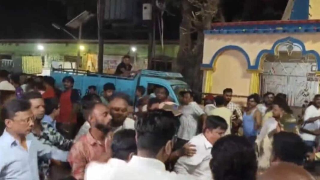 पीएम मोदी के दौरे से पहले जगद्दल में बीजेपी-टीएमसी कार्यकर्ताओं के बीच झड़प; बमबारी में 3 घायल
