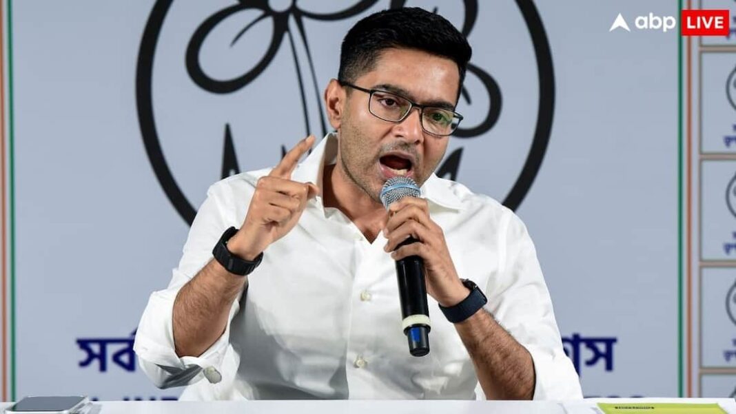 टीएमसी के अभिषेक बनर्जी ने पश्चिम बंगाल चुनाव से पहले I-PAC के सह-संस्थापक की गिरफ्तारी की निंदा की
