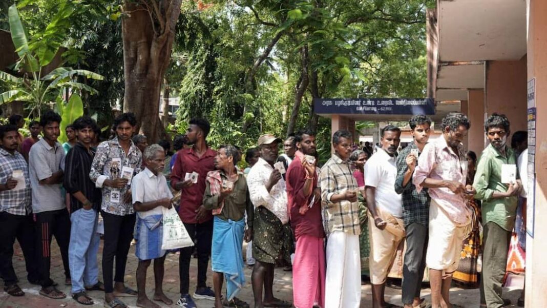 तमिलनाडु में मतदान में तेजी देखी गई; मतदान घंटे पहले 2021 के स्तर से मेल खाता है
