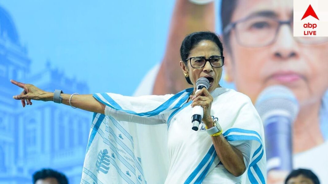 ममता बनर्जी ने एसआईआर में 'तार्किक विसंगति' को चिह्नित किया, मतदाताओं से दृढ़ रहने का आग्रह किया
