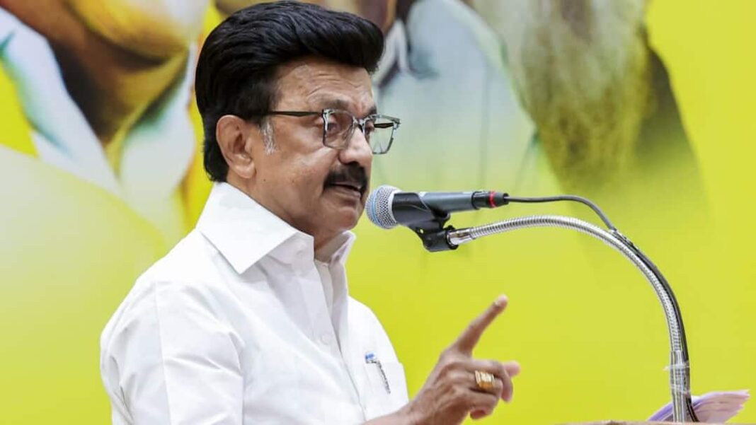 तमिलनाडु चुनाव 2026 | स्टालिन, विजय या पलानीस्वामी? ओपिनियन पोल के अनुसार किसका पलड़ा भारी है?
